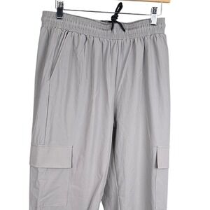 Halara Mens Grey Cargo Jogger Pants Elastic Waist Nylon Blend Size Medium NWT